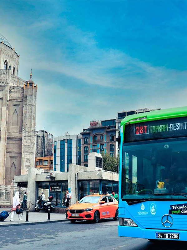 İstanbul Beşiktaş'ta Ulaşım Rehberi En İyi Taşıma Seçenekleri ve İpuçları